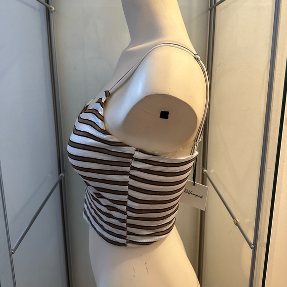 Women's striped cropped tank top - Picture 7 of 7